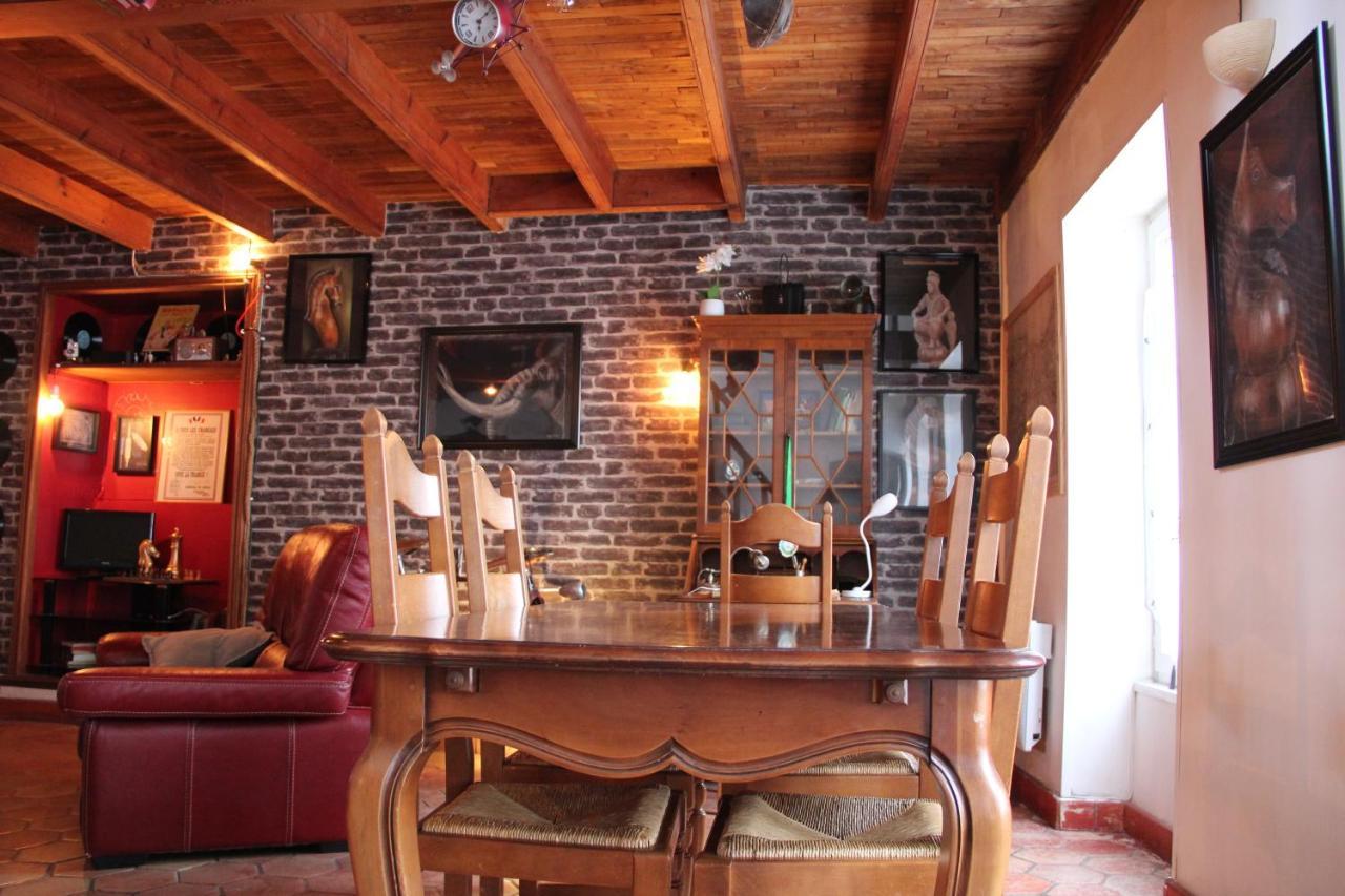 Maison De Charme, D'Artiste, Decoration Brocante Aigrefeuille-dʼAunis Zewnętrze zdjęcie