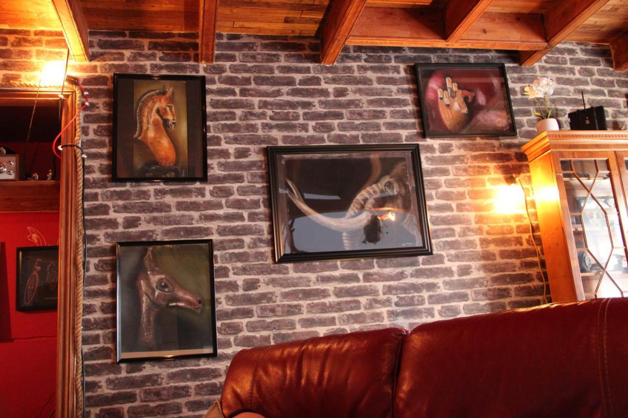 Maison De Charme, D'Artiste, Decoration Brocante Aigrefeuille-dʼAunis Zewnętrze zdjęcie